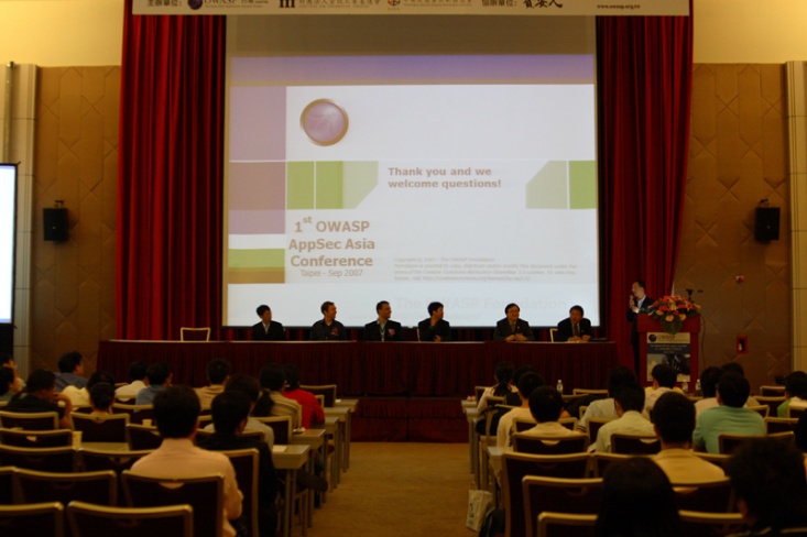 Round table OWASP Asia.JPG