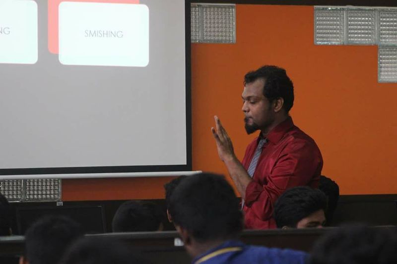 File:Photo 2017-11-25 .jpg