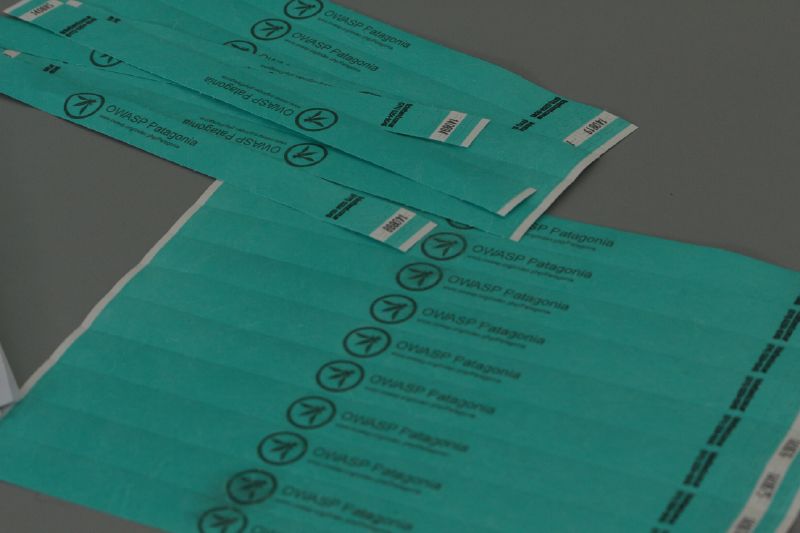 File:Tour2015Patagonia Pulseras.JPG