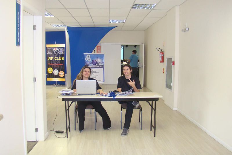 File:266584 368125126605679 233532930 o.jpg