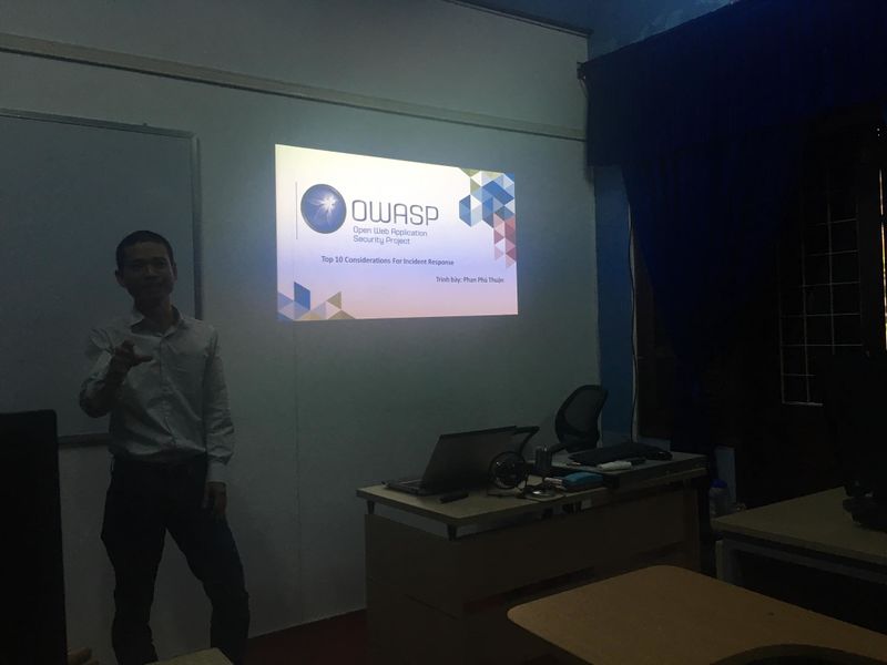 File:6OWASP DaNang 31 03 2018.jpg.jpg