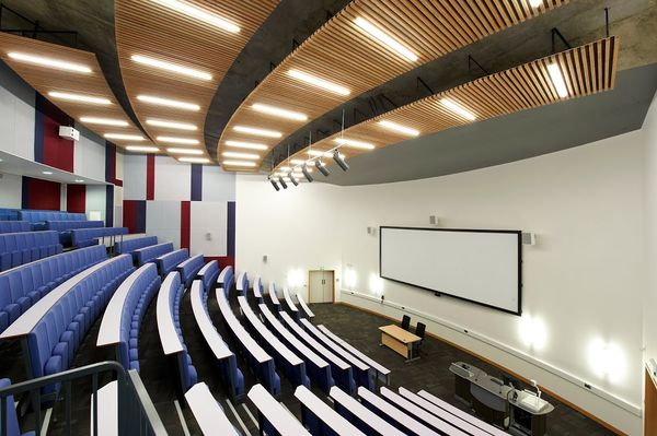 Lecture theatre blue5.jpg