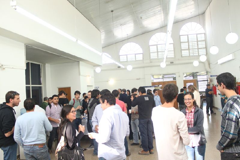 File:Tour2015Patagonia Break.JPG