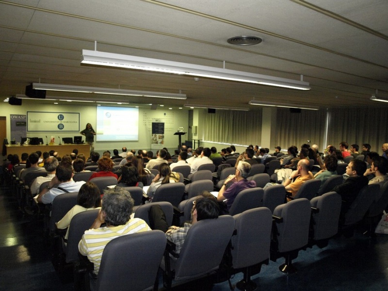 File:Spain 20100618 7 G.JPG